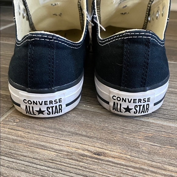 EUC • Converse Kids’ Chuck Taylor All Star Low Top Canvas - Picture 10 of 12